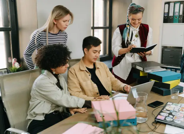 Tuyển Dụng 2 Tuyển Dụng - STEYG Agency