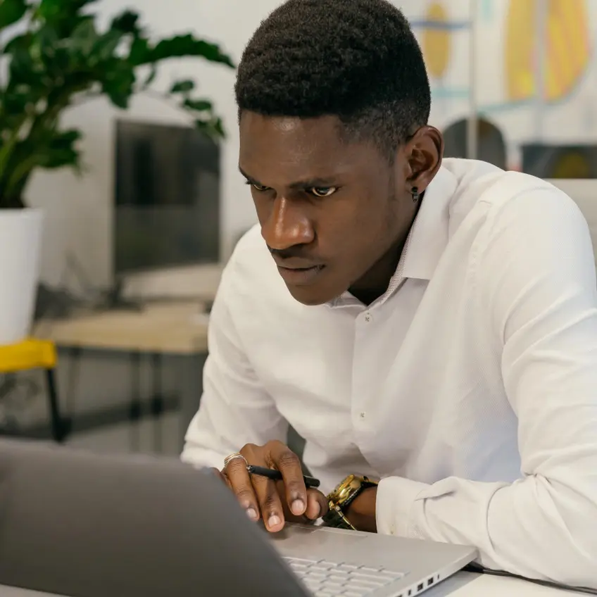 Landing Page - STEYG Agency