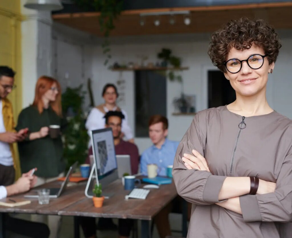 Đội Ngũ Của Chúng Tôi 3 Đội Ngũ Của Chúng Tôi - STEYG Agency